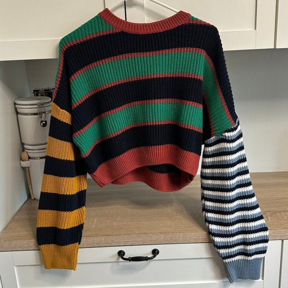 Urban Outfitters Sweaters - Urban Outfitters Boyfriend Pullover Sweater Womens S MultiColor Chunky Cropped